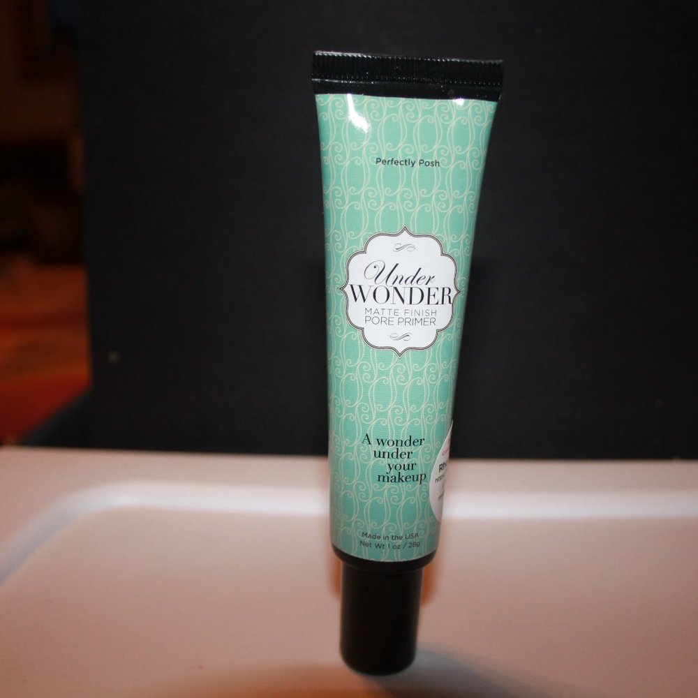 Perfectly Posh Under Wonder Matte Finish Pore Prim